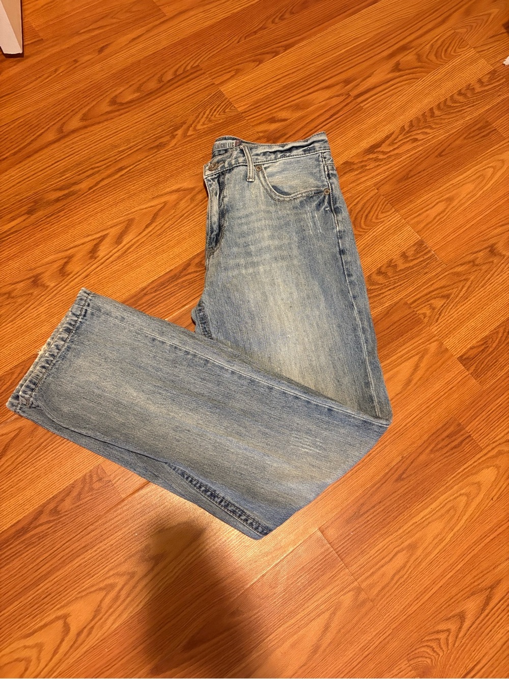 Aeropostale Men's Light Wash Straight Jeans